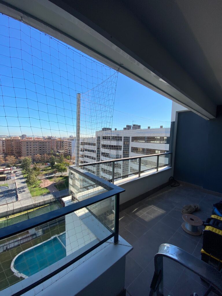 Instalación de redes de seguridad para niños en Valencia