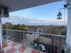 Instalaciones personalizadas a las salvedades de los balcones