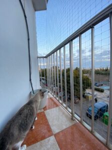 Instalaciones personalizadas a las salvedades de los balcones