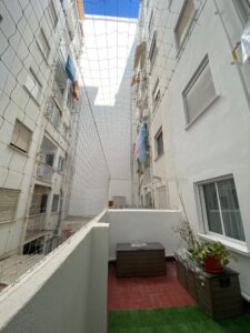 Instalación de red para gatos con semi-cerramiento completo Valencia