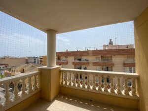 Instalación de red para niños en balcón y ventanas Moncofar